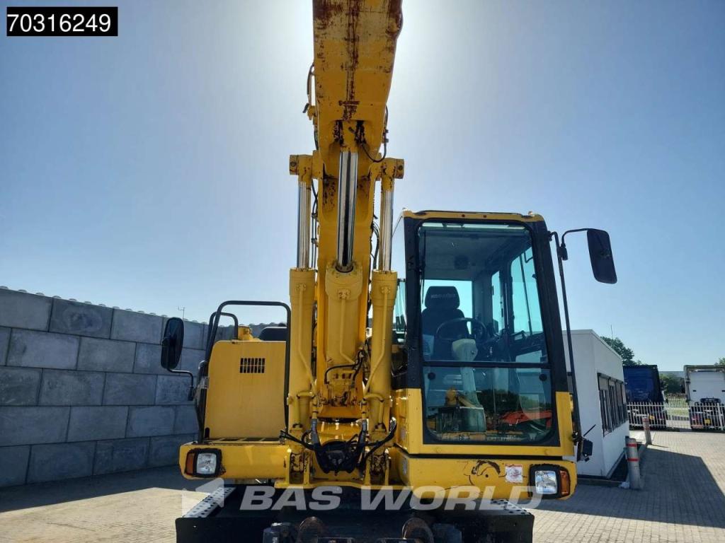 Komatsu PW180 -7E0 OUTRIGGERS + BLADE Foto 12