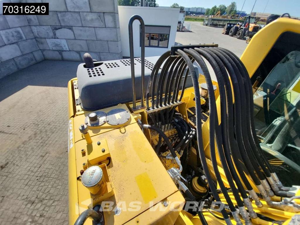 Komatsu PW180 -7E0 OUTRIGGERS + BLADE Foto 29