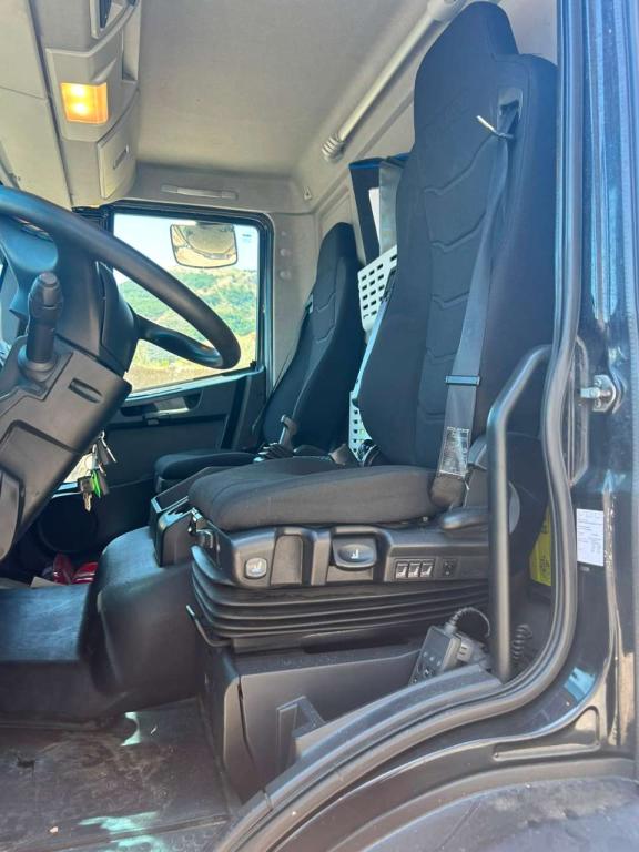 Iveco EUROCARGO 180-280 Foto 10