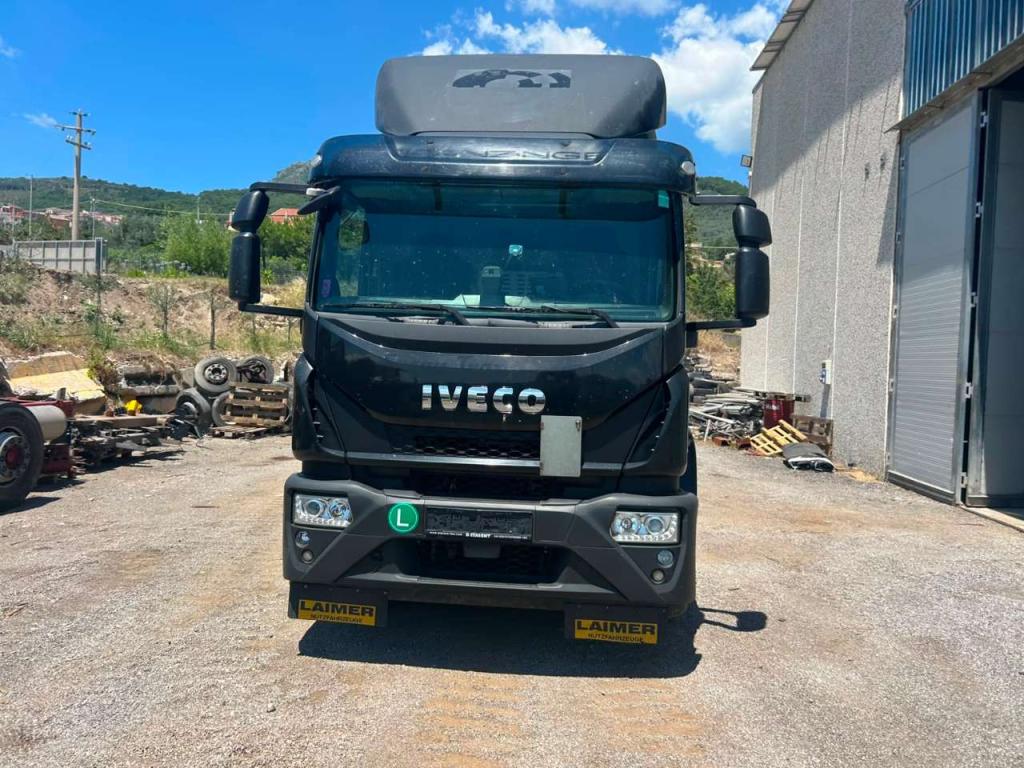 Iveco EUROCARGO 180-280 Foto 22