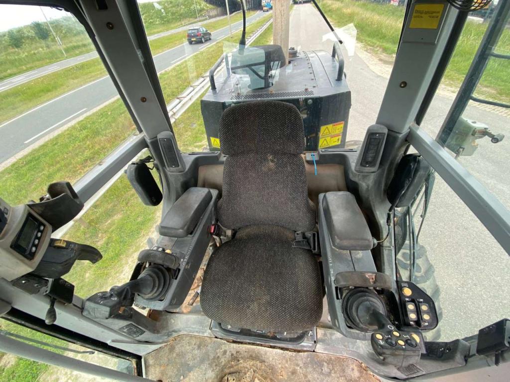 Caterpillar 140M Ripper + Pushblock Foto 17