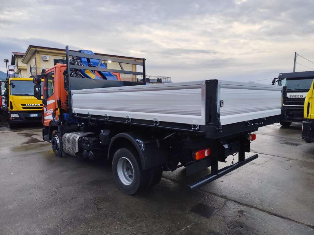 Iveco EUROCARGO 120-190L Foto 18