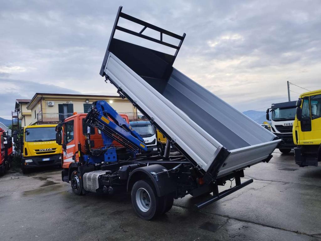 Iveco EUROCARGO 120-190L Foto 3