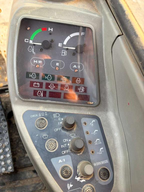 Fiat Kobelco EX235 Foto 10