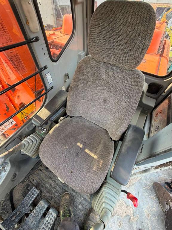 Fiat Kobelco EX235 Foto 12