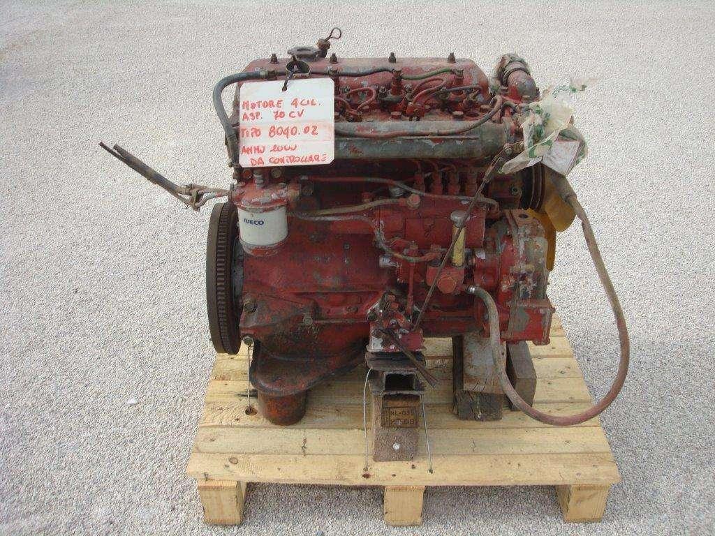 Motore a scoppio per FIAT 8040.02 Foto 1