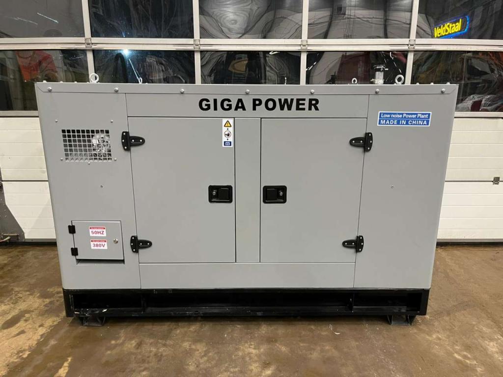 Giga Power LT-W30GF 37.5KVA closed set Foto 6