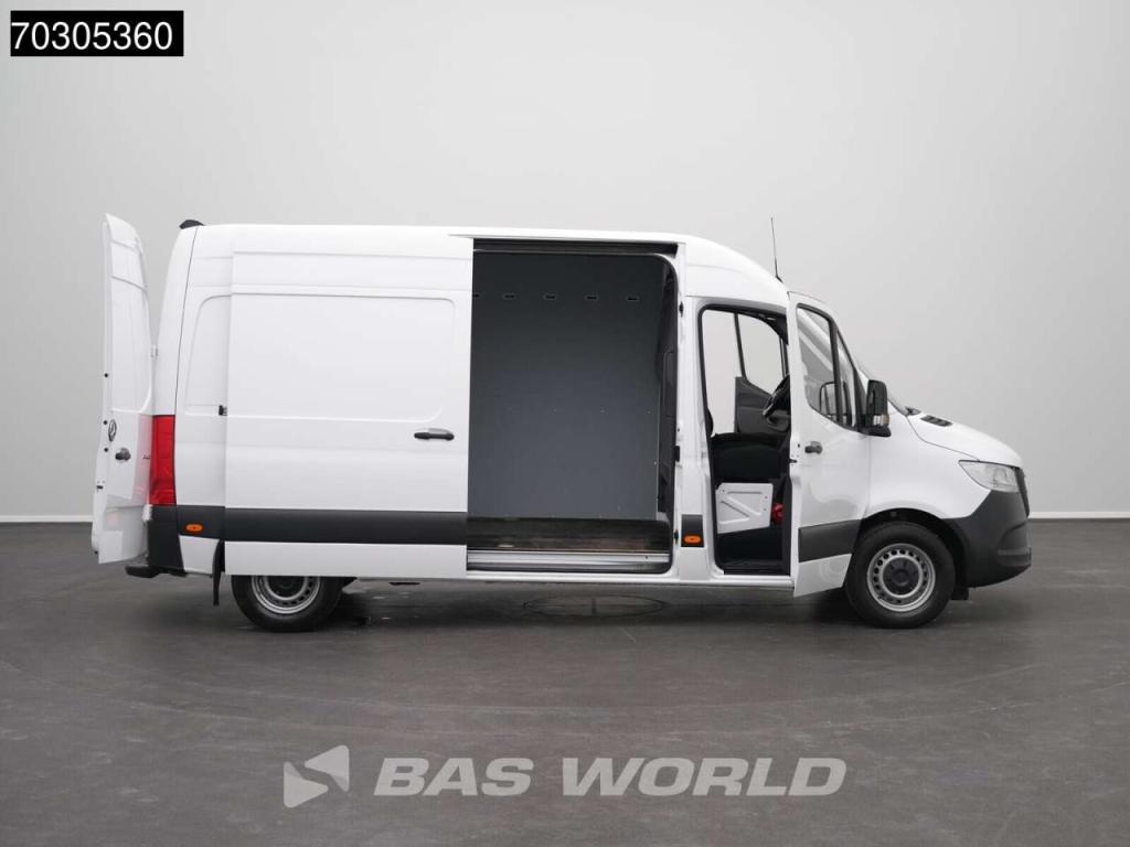 Mercedes Sprinter 315 CDI Automaat L2H2 150PK Airco Camera MBUX CarPlay Euro6 L2 Airco Foto 17