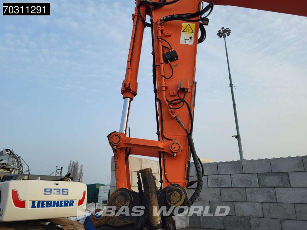 Hitachi ZX300 LC -6 Foto 11