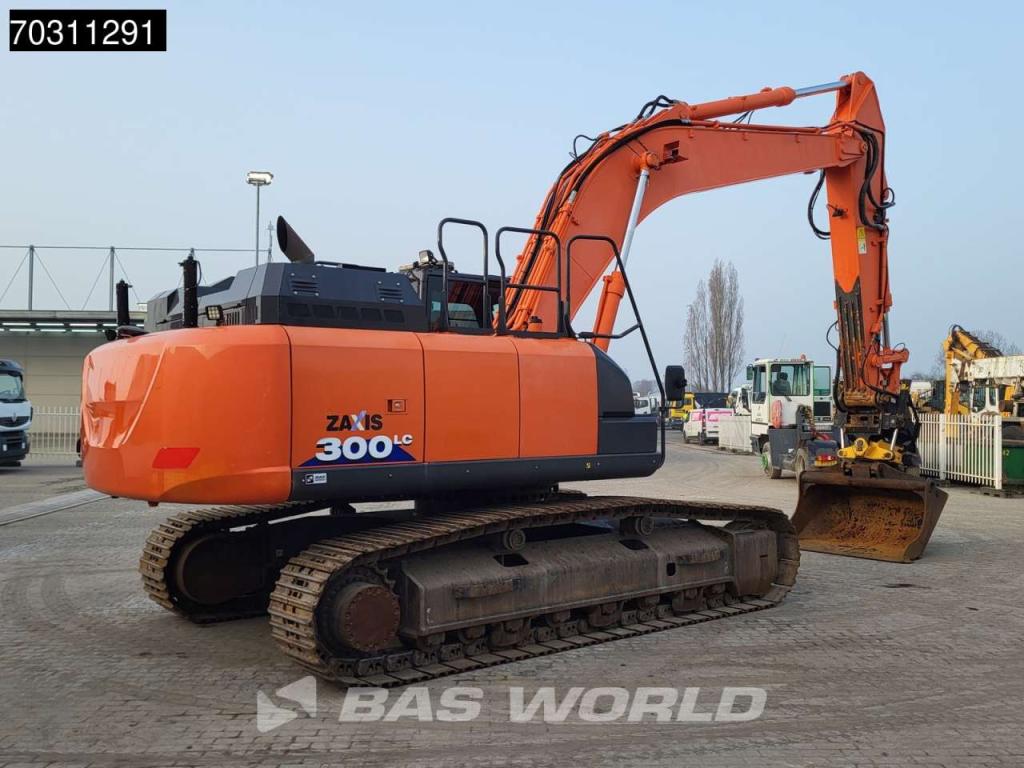 Hitachi ZX300 LC -6 Foto 6