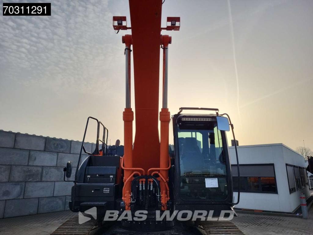 Hitachi ZX300 LC -6 Foto 9
