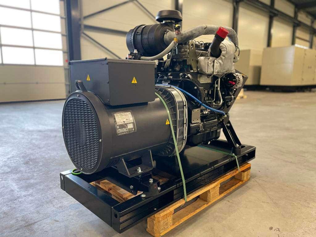 JCB 448TGWA-72 - 80kVA marine genset St-5 - DPX-22002 Foto 4
