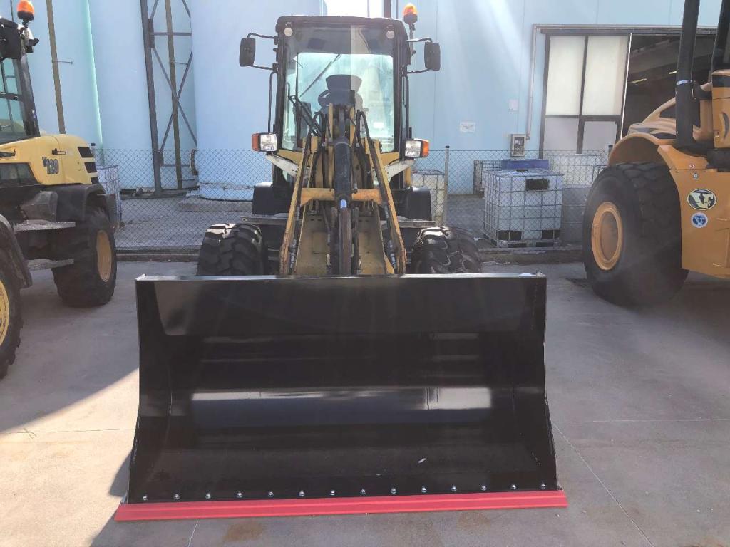 Yanmar V 100 Foto 3