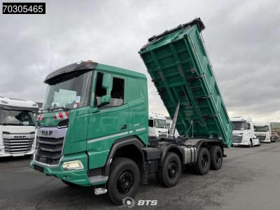 Daf XF 530 8X4 NEW Meiller 3 sided tipper Big-Axle Intarder Automatic Euro 6 in vendita da BAS World B.V.
