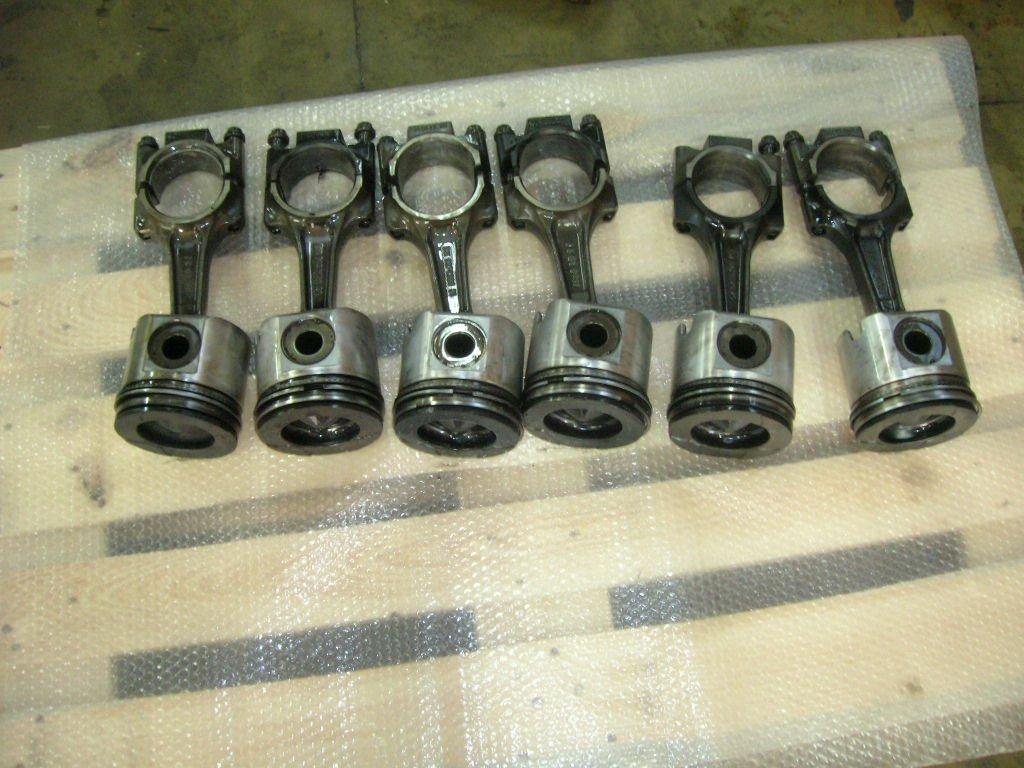 Pistoni motore per Cummins M 11 Foto 1
