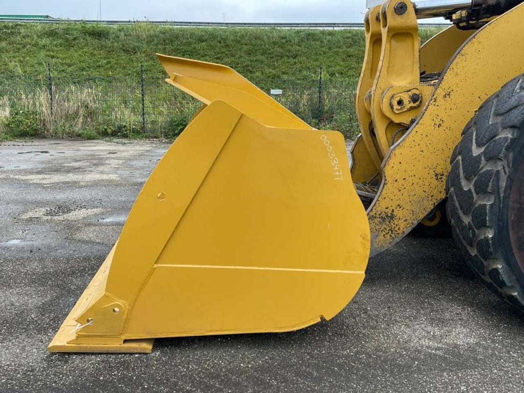 Caterpillar 980M | New Bucket Foto 10