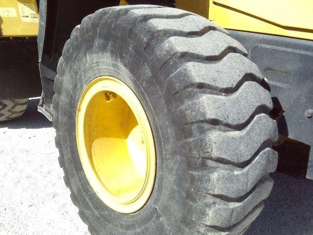 Komatsu WA250PZ-5 Foto 14