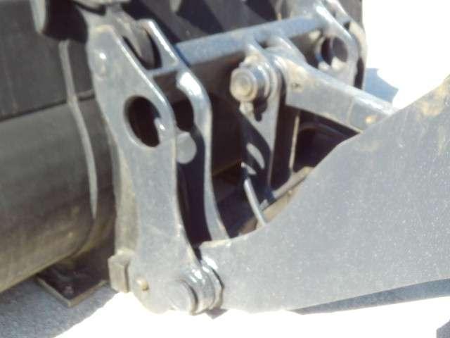 Komatsu WA250PZ-5 Foto 17