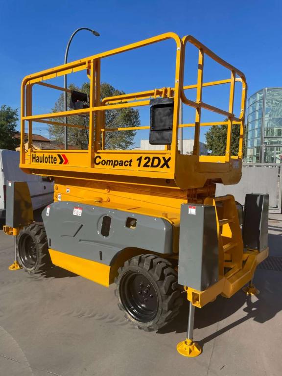 Haulotte COMPACT 12DX Foto 3