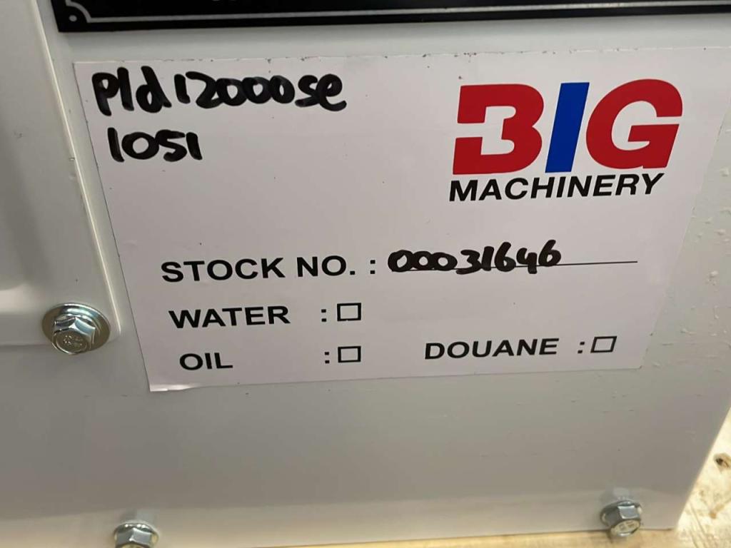 Giga Power PLD12000SE 10 kVA silent generator Foto 14