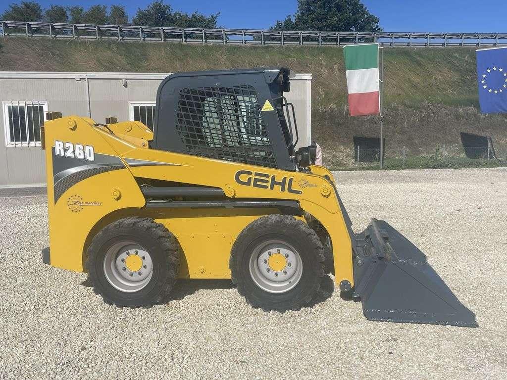 Gehl R260 Foto 1