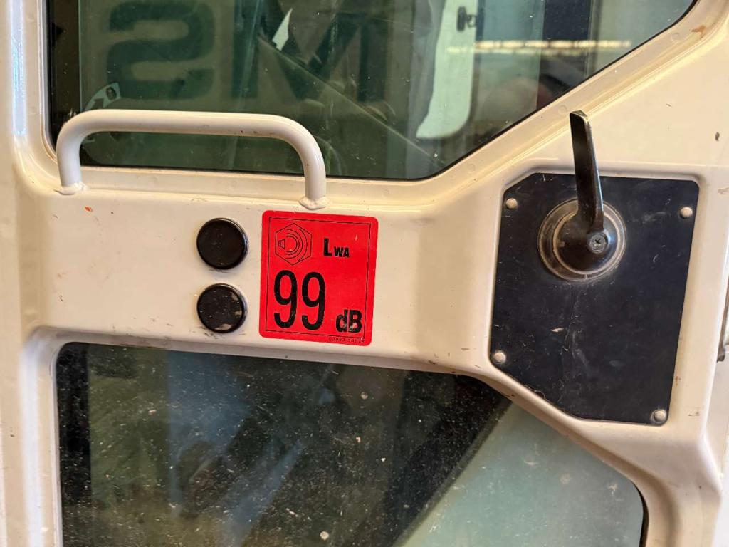 Takeuchi TB175 Foto 6