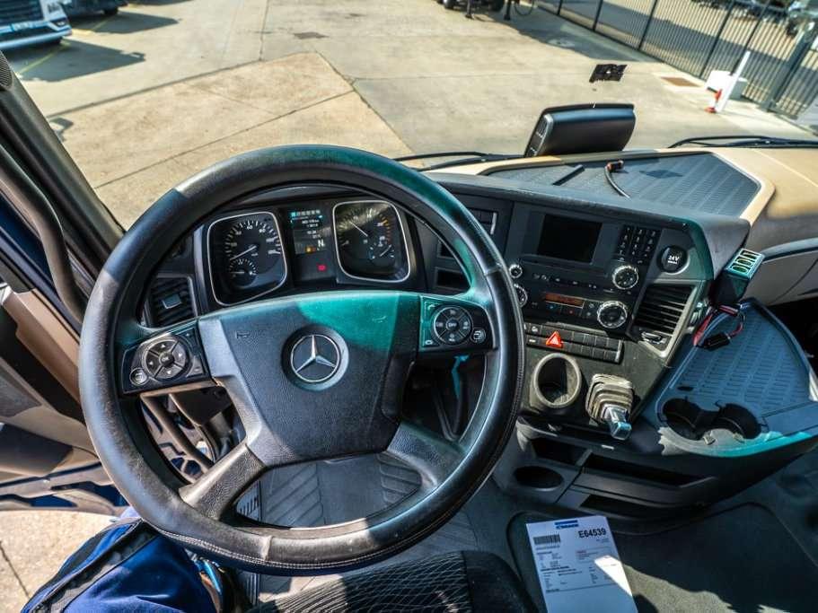 Mercedes-Benz ACTROS 1846 LS Foto 11