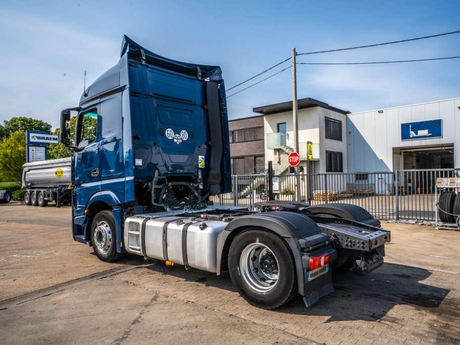Mercedes-Benz ACTROS 1846 LS Foto 5