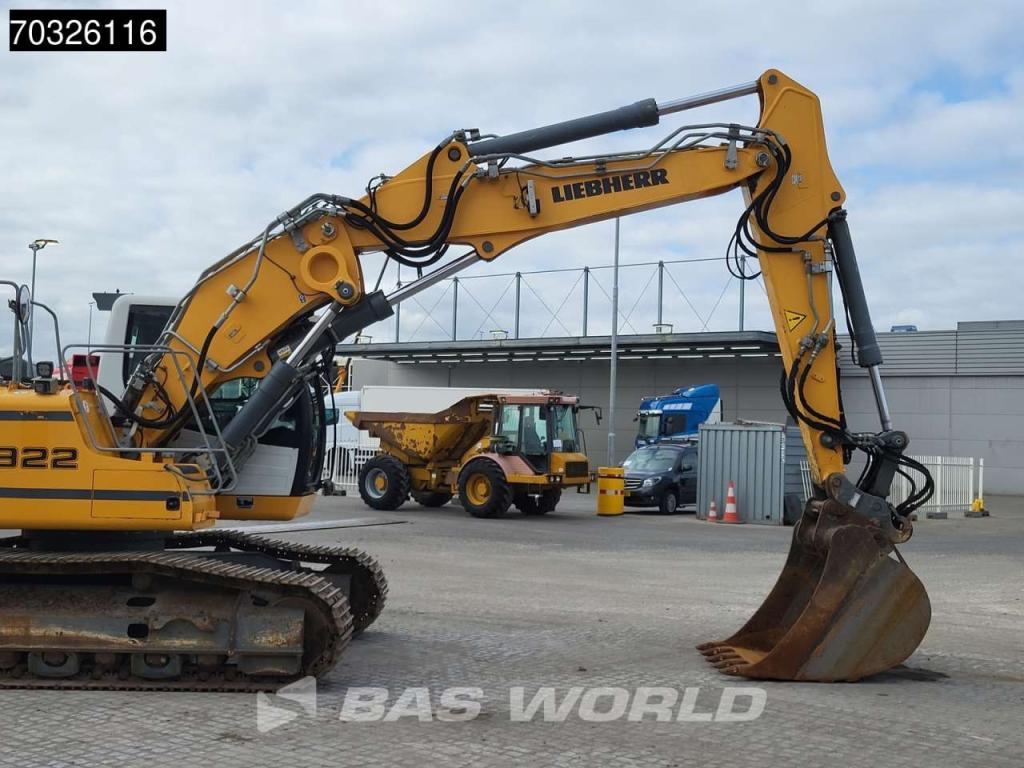 Liebherr R922 LC Foto 9