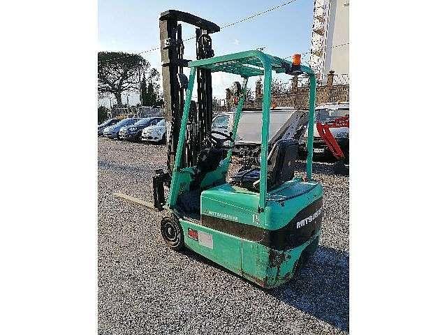 Mitsubishi Carrello elevatore diesel Foto 1