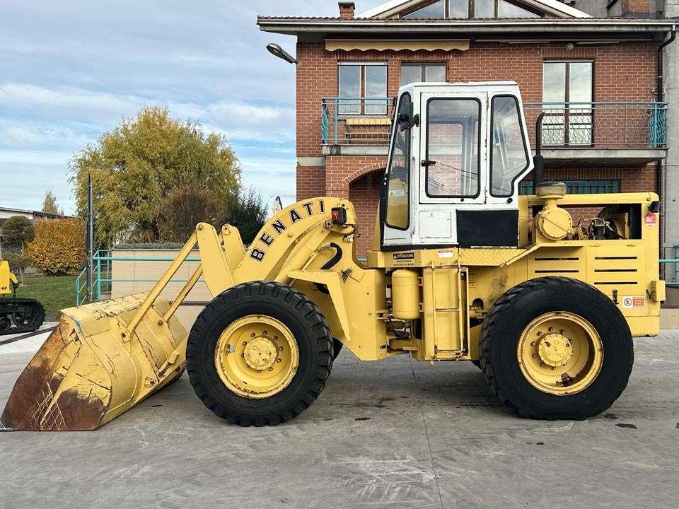 Benati 12 S 4X4 Foto 2