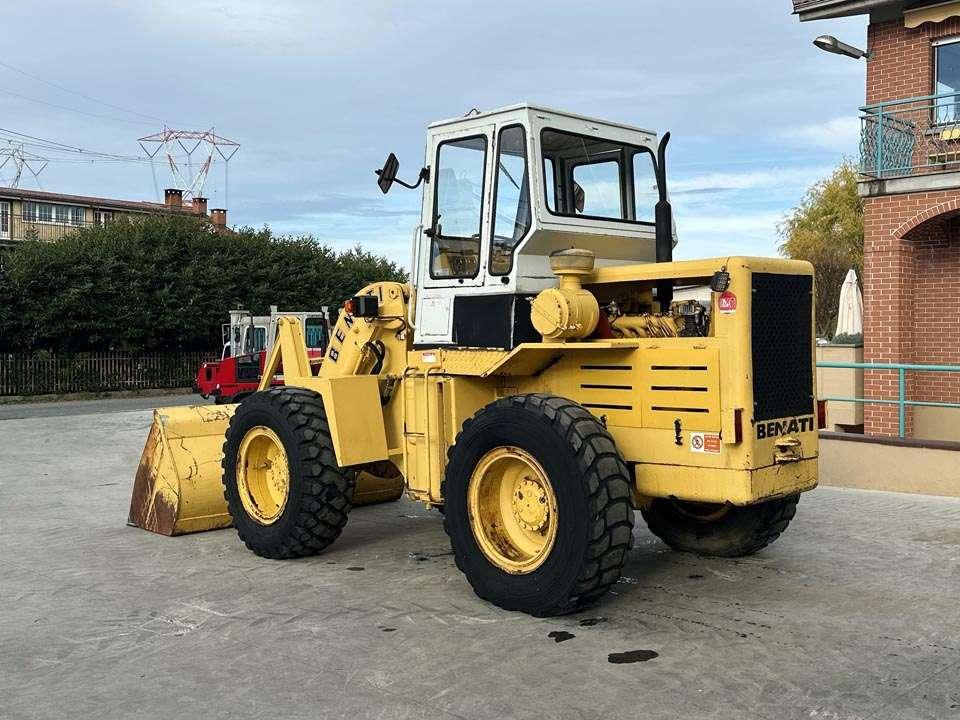 Benati 12 S 4X4 Foto 3