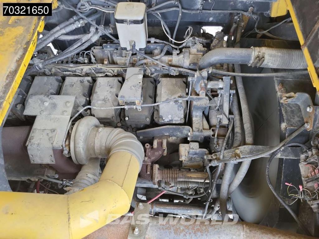 Komatsu HD605 -7E0 Foto 14