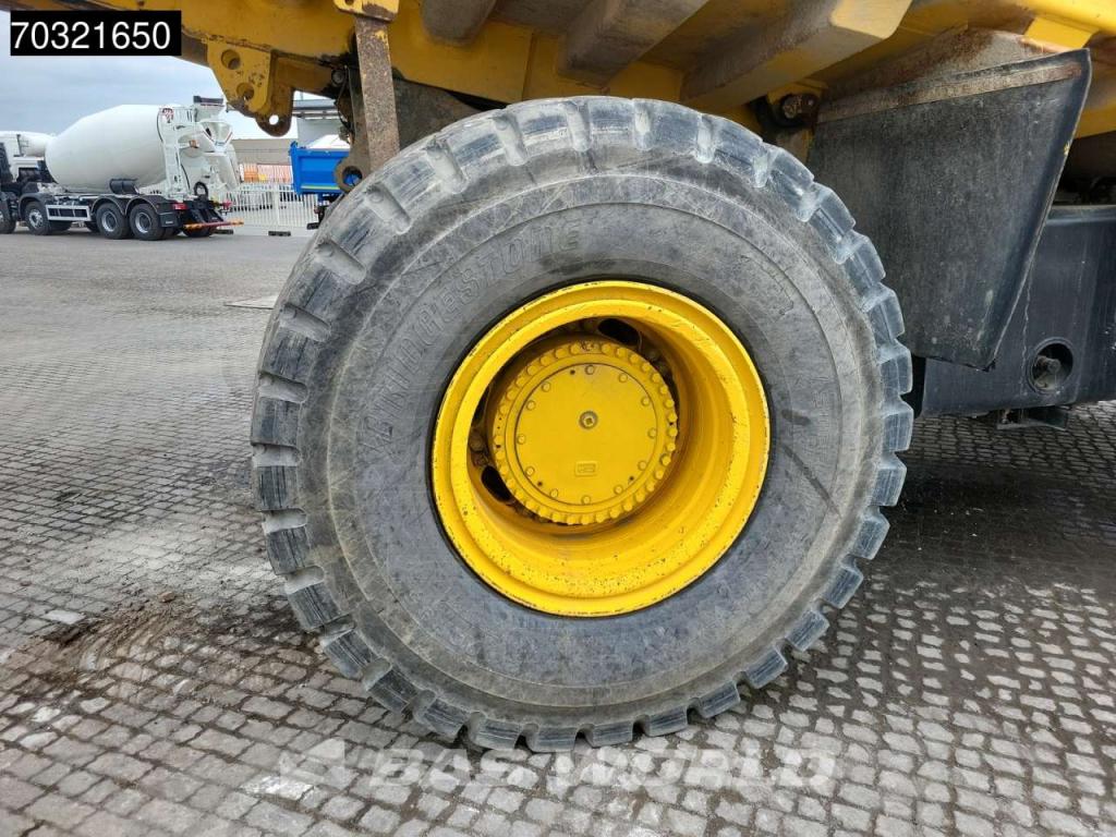 Komatsu HD605 -7E0 Foto 25