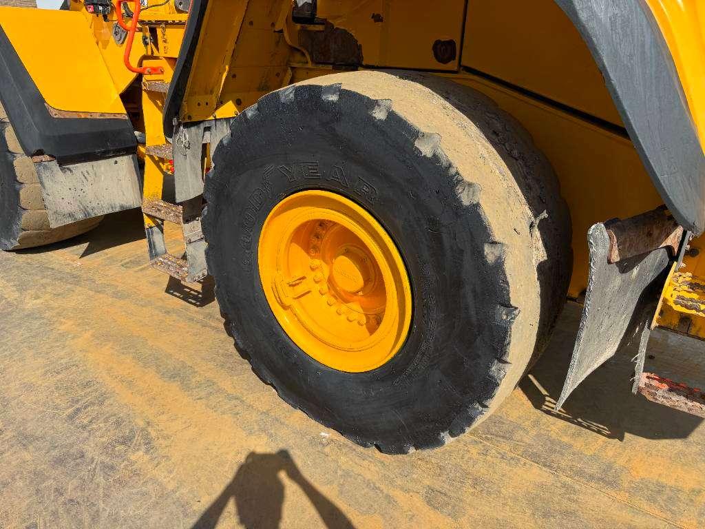 Volvo L150H - German Machine / Automatic Greasing Foto 24