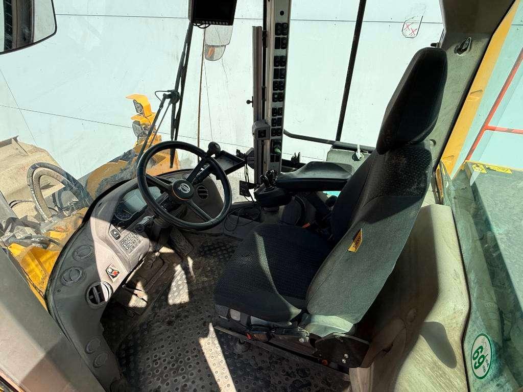 Volvo L150H - German Machine / Automatic Greasing Foto 8