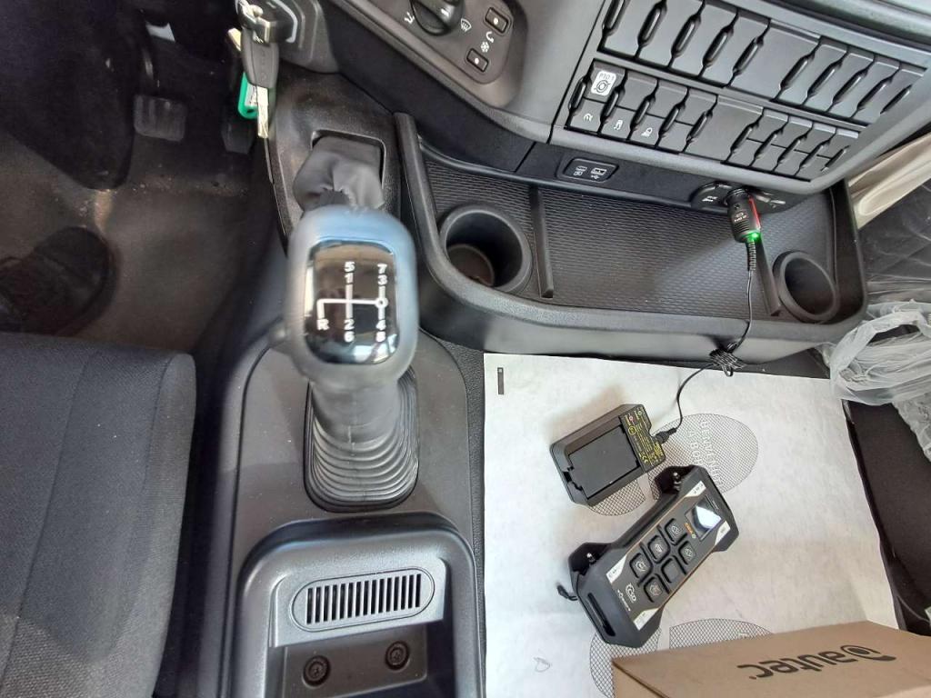 Astra HDX Foto 11