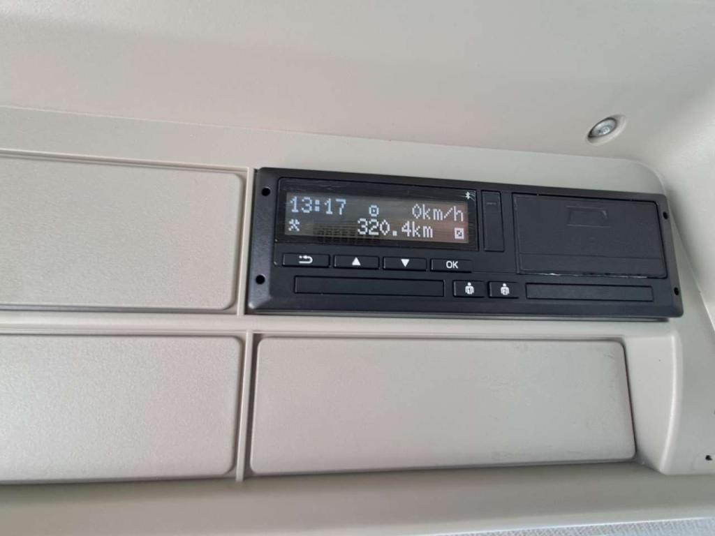 Astra HDX Foto 9