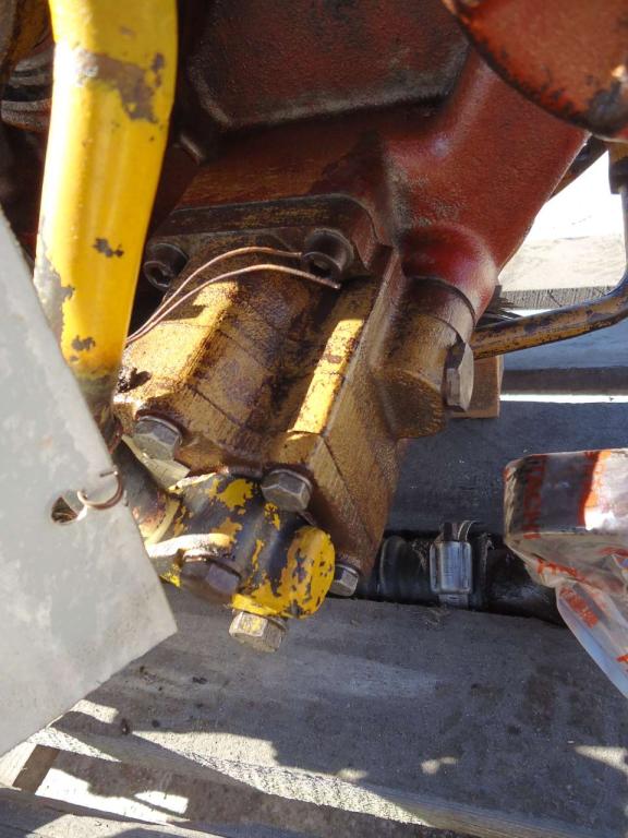 Pompa idraulica cambio per Fiat Allis FL10E Foto 1