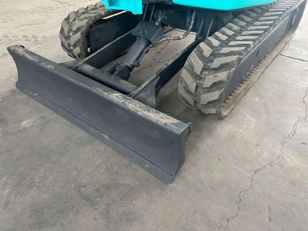 Kobelco SK30SR-6E Foto 6