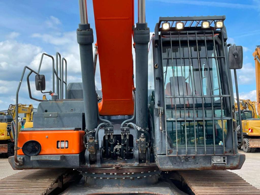 Doosan DX300LC-5 Foto 10