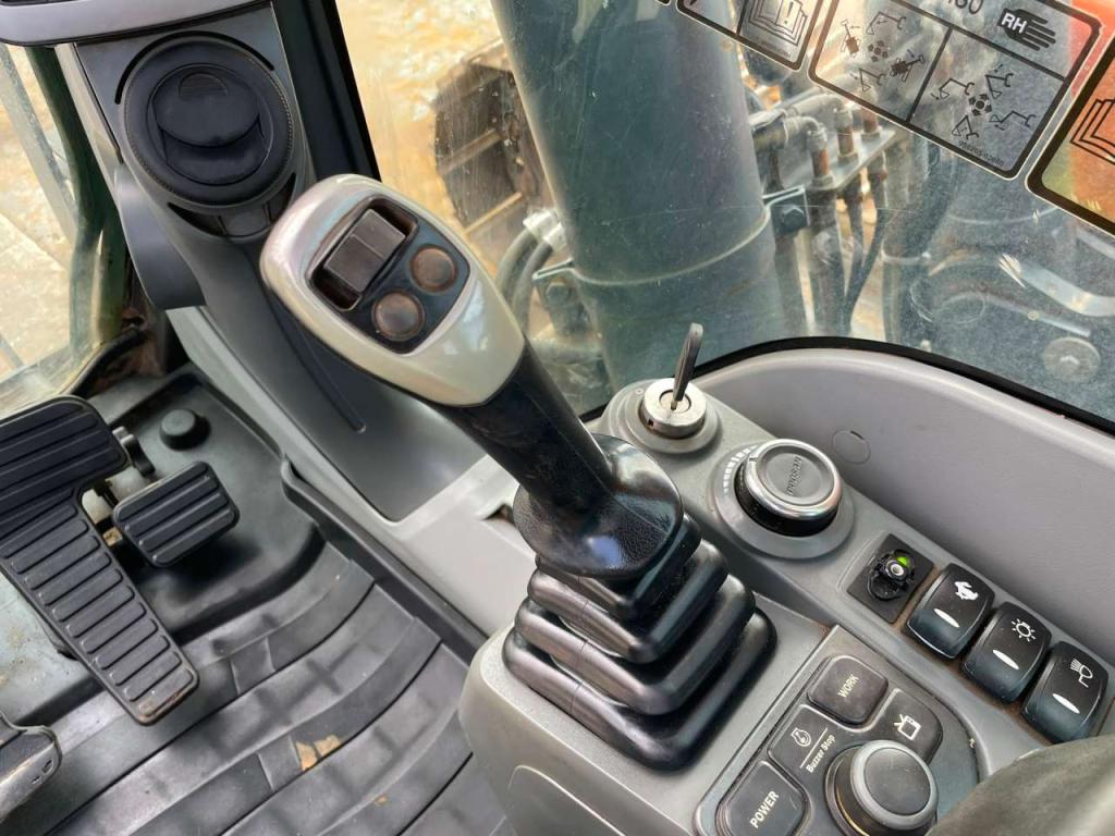 Doosan DX300LC-5 Foto 24