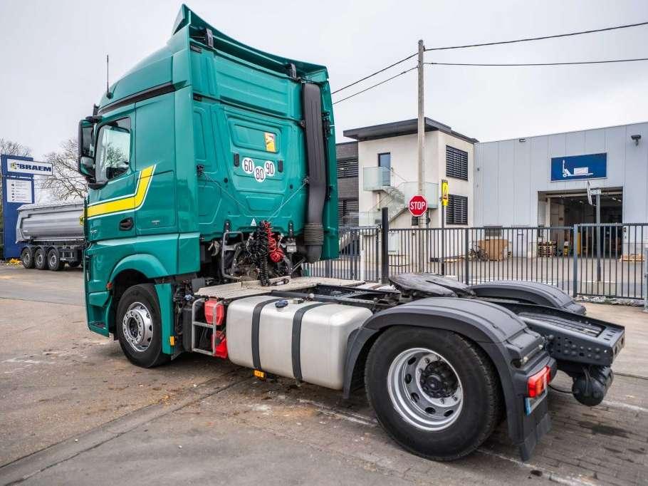 Mercedes-Benz ACTROS 1845 LS Foto 5