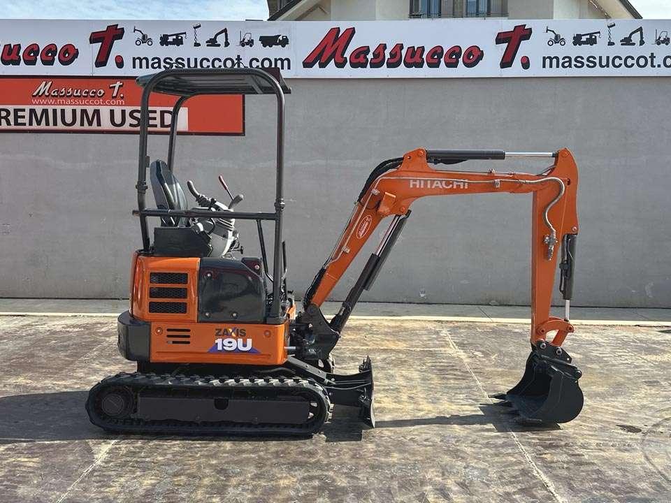 Hitachi ZX19U-5A YLR Foto 19