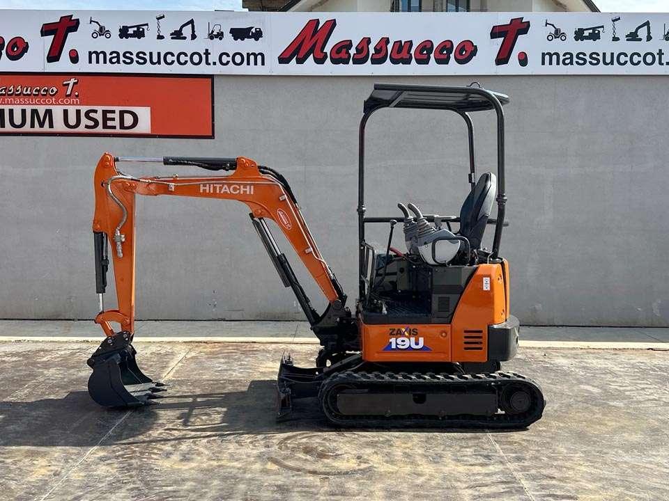 Hitachi ZX19U-5A YLR Foto 2