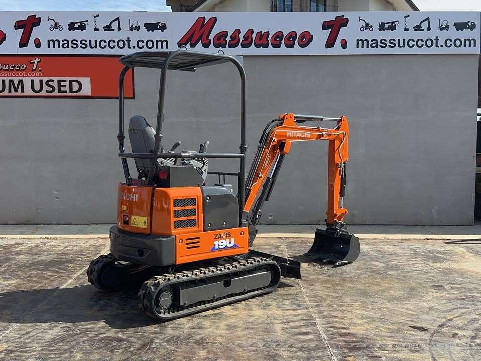 Hitachi ZX19U-5A YLR Foto 20