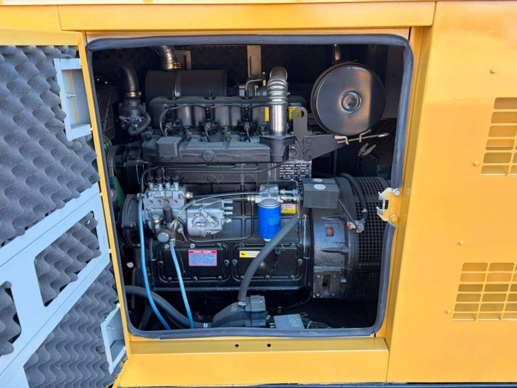 Giga Power LT-W50-GF 62.5KVA silent set Foto 9