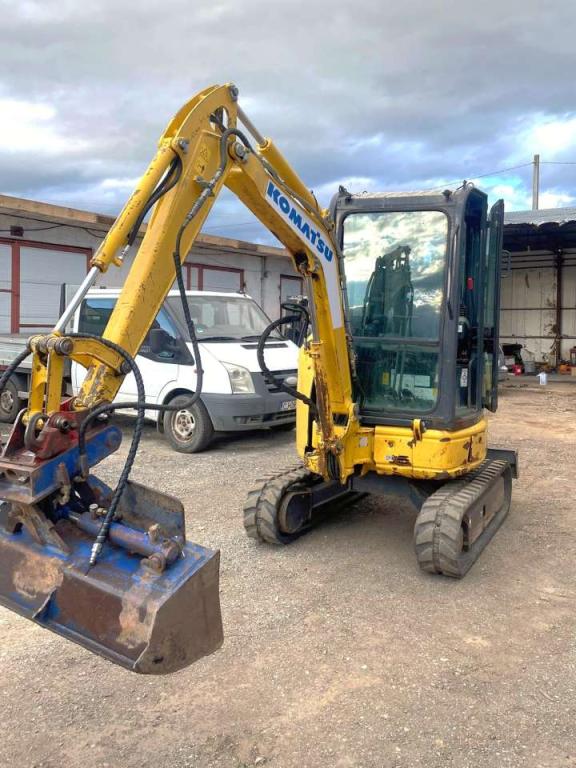 Komatsu PC22MR-3 Foto 4