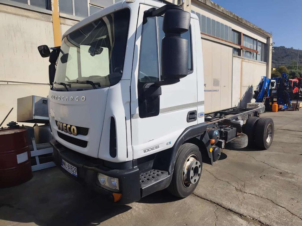 Iveco EUROCARGO 100E18 Foto 16