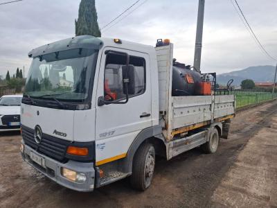 Mercedes-Benz MB100.17 in vendita da Palcon di Palma Gianni